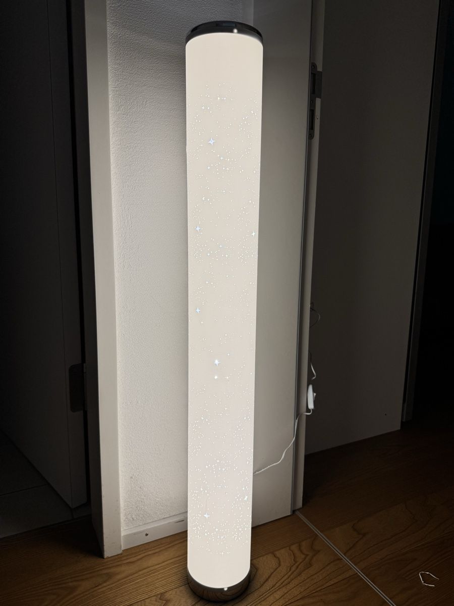 Lampade: LED Stehleuchte mit Glitzereffekt, – Usato da Haldenstein venduto da nicB74 7