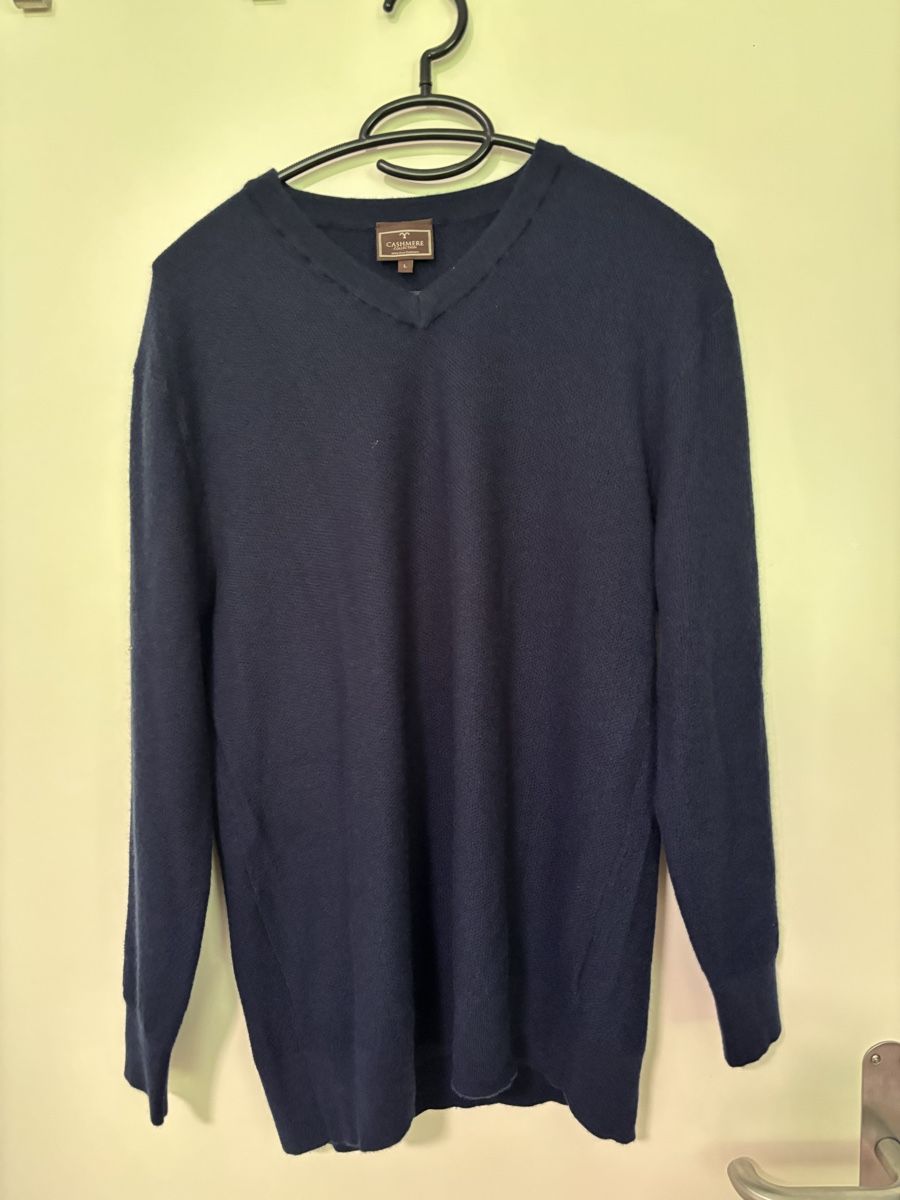 Maglioni & Felpe: Pull en cachemire bleu marine homme – Nuovo (secondo la descrizione) da Chavannes-Renens venduto da Meilina.R17