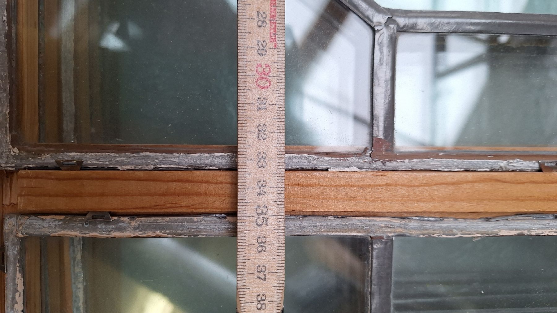Fenster:  Bleiverglasungen, 18 Scheiben – Gebraucht aus Schiers von Birnel5 4