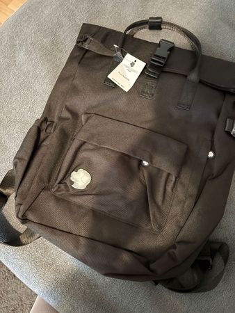 Schmuddelschute Rucksack Schwarz Rolltop neu mit Etikett 