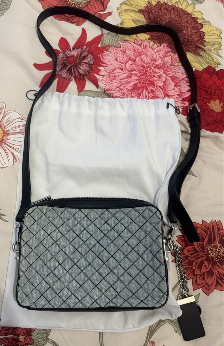 Guess Borse da donna: Sac guess en jeans  – Usato da Prilly venduto da luc_xmv9 1