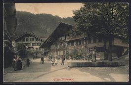 Wilderswil, Strassenpartie mit Bewohnern