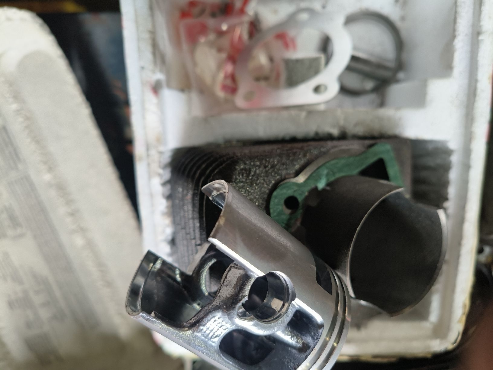 Piaggio Mofa-Ersatzteile: Piaggio Rennsatz.43 mm.Neu – Neu (gemäss Beschreibung) aus Fulenbach von Elektronik