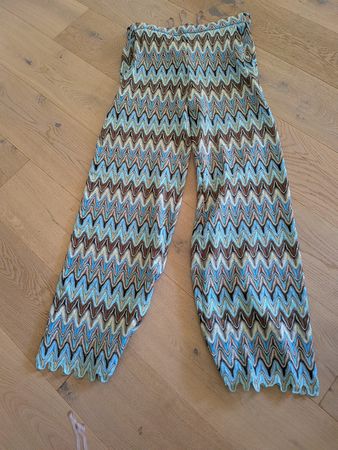 Coole Hose Zickzackmuster Blau Braun Grösse L neuwertig