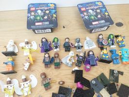 25x Lego Minifigures / Super Heroes Marvel Miniguren