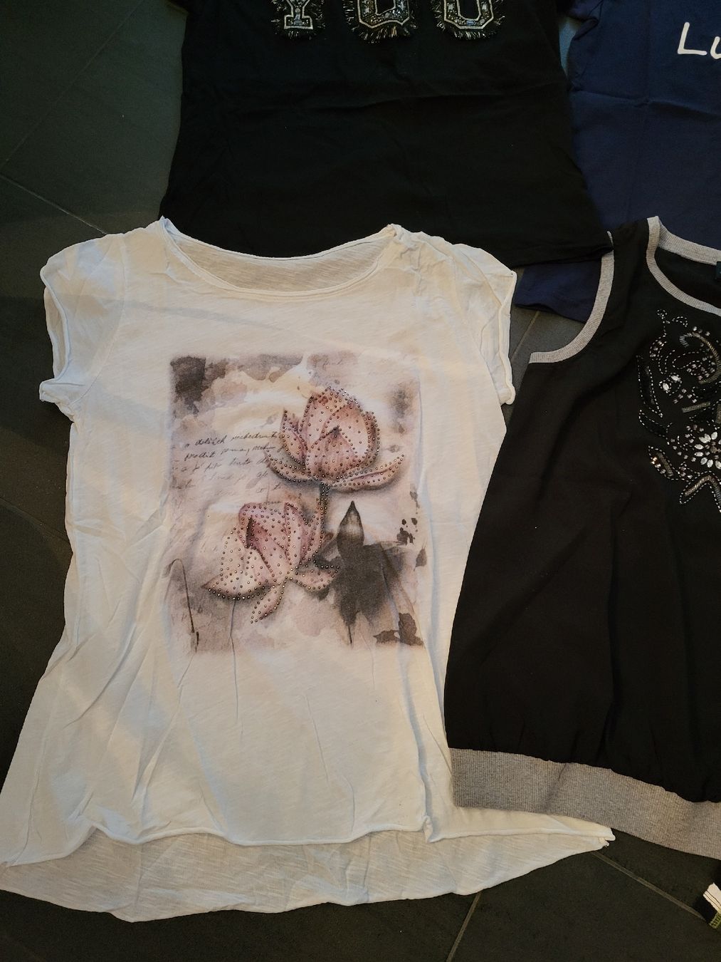 Lotti di vestiti: T-Shirt Set Gr. 38 – Usato da Matzendorf venduto da hauli2 3