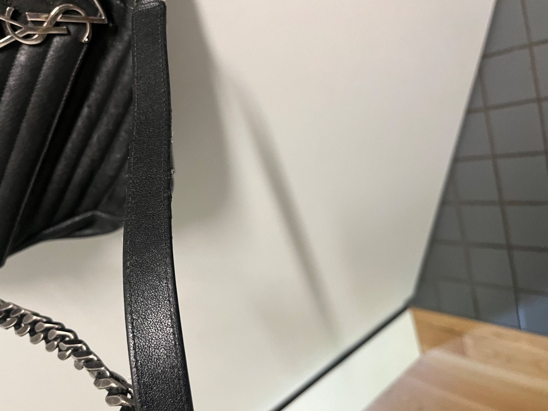 Saint Laurent Borse da donna: Yves Saint Laurent College – Usato da Ebikon venduto da loy_wjg6 4