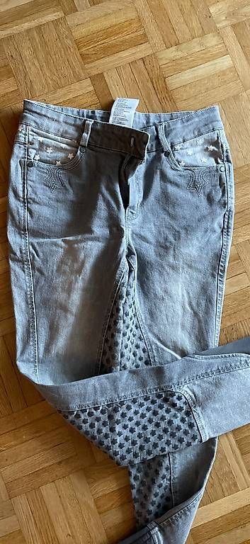 Hosen: Reithose ca 158-176 – Gebraucht aus Windisch von MaliHoli