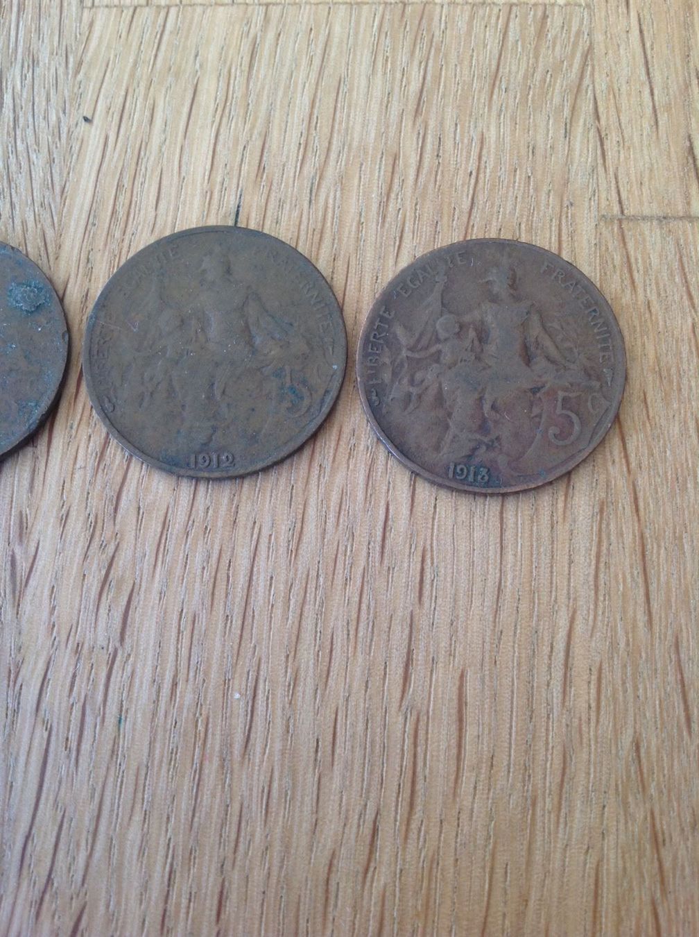 Alle Münzen: Trois piece de 5 centimes Française – Gebraucht aus Villars-sur-Glâne von Graca03 2