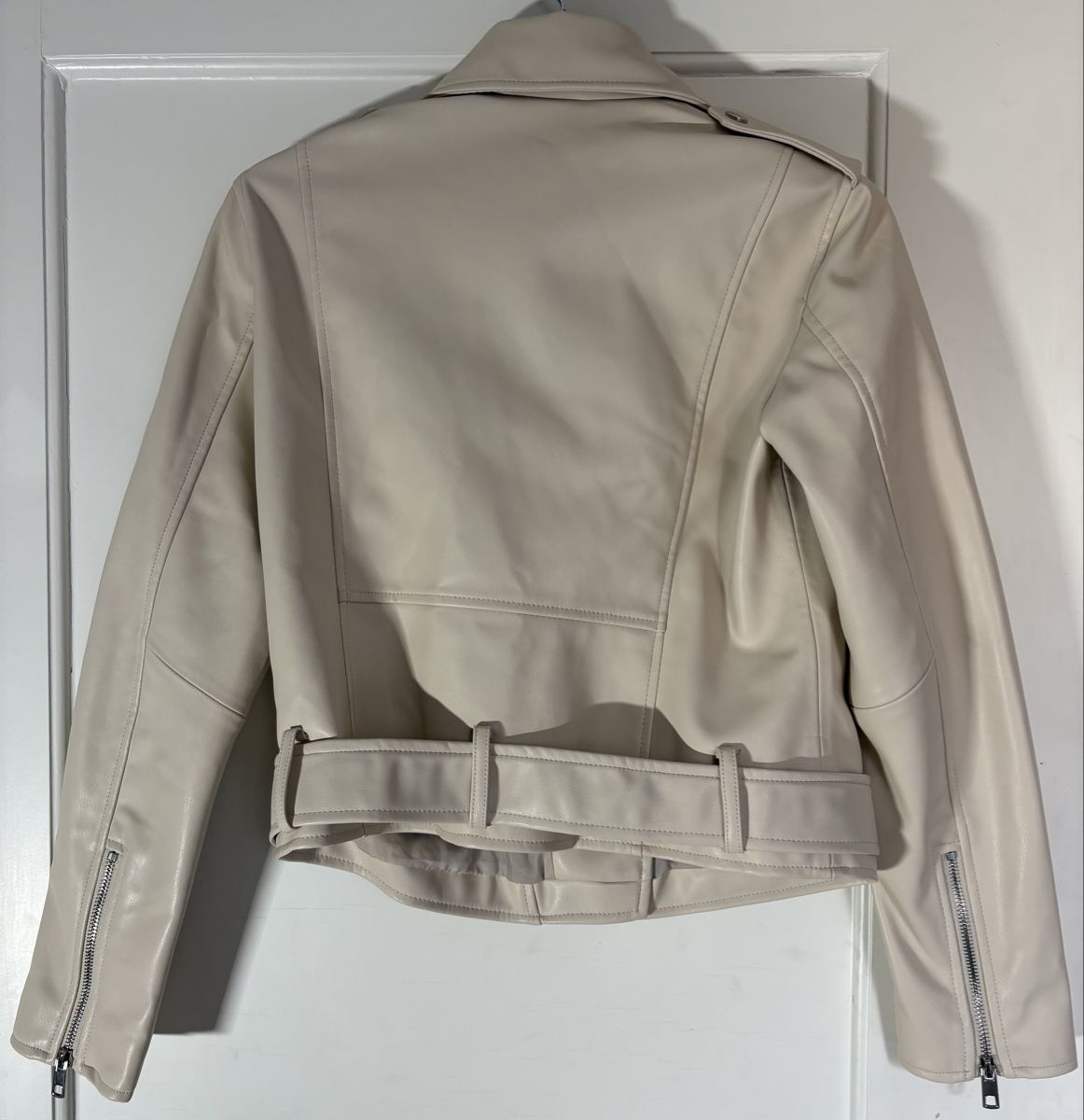 Zara Giacche: Beige Lederjacke – Nuovo e nell'imballaggio originale da Zürich venduto da kse_nathan 1