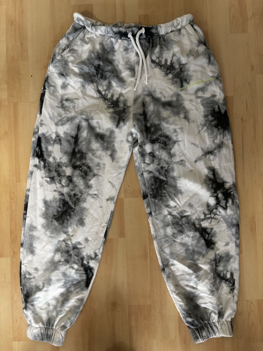 Pantaloni: Jogginghose mit Muster Gr. 36 – Nuovo (secondo la descrizione) da zürich venduto da mapaXXefaboo 2