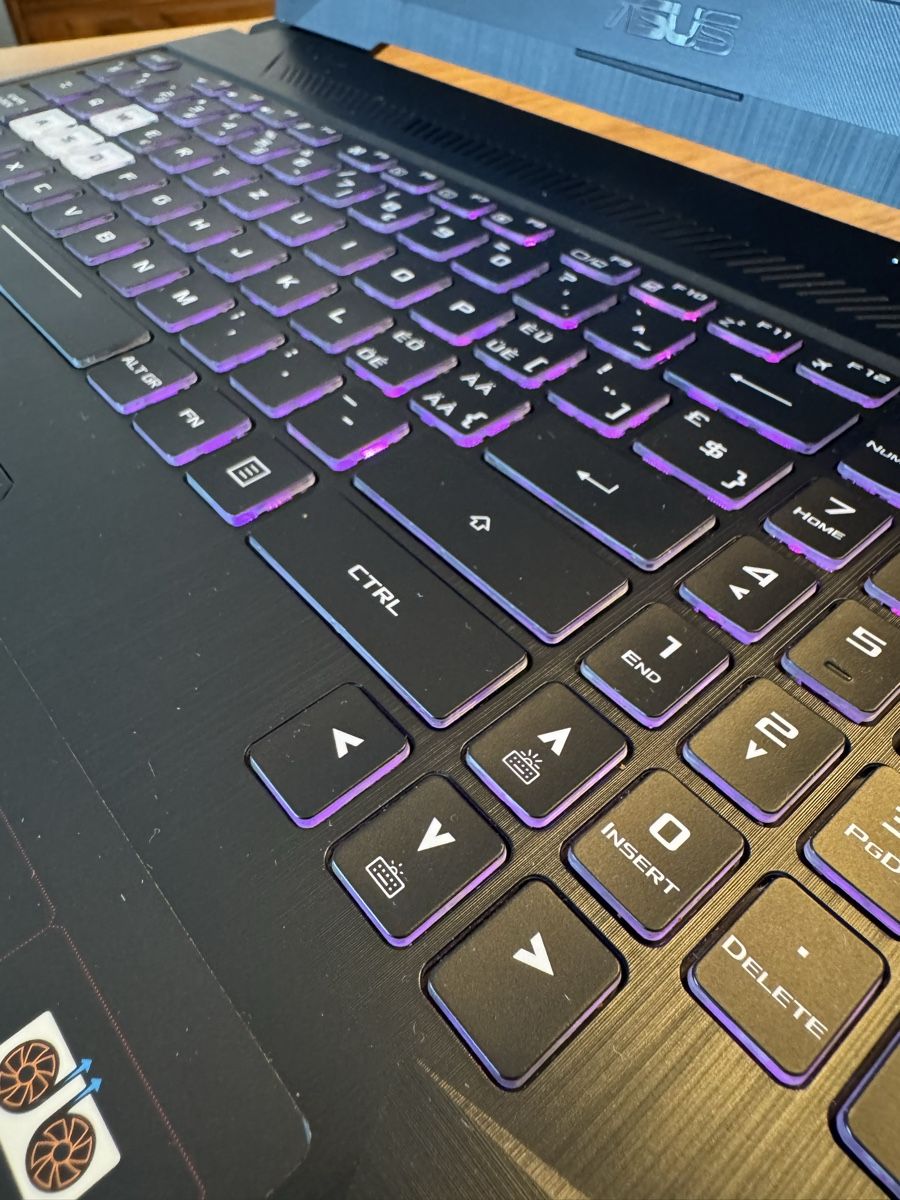 Asus Notebooks: Notebook ASUS FX505D, Gaming, guter Zustand – Gebraucht aus Burgdorf von Pistenbullyfahrer 1