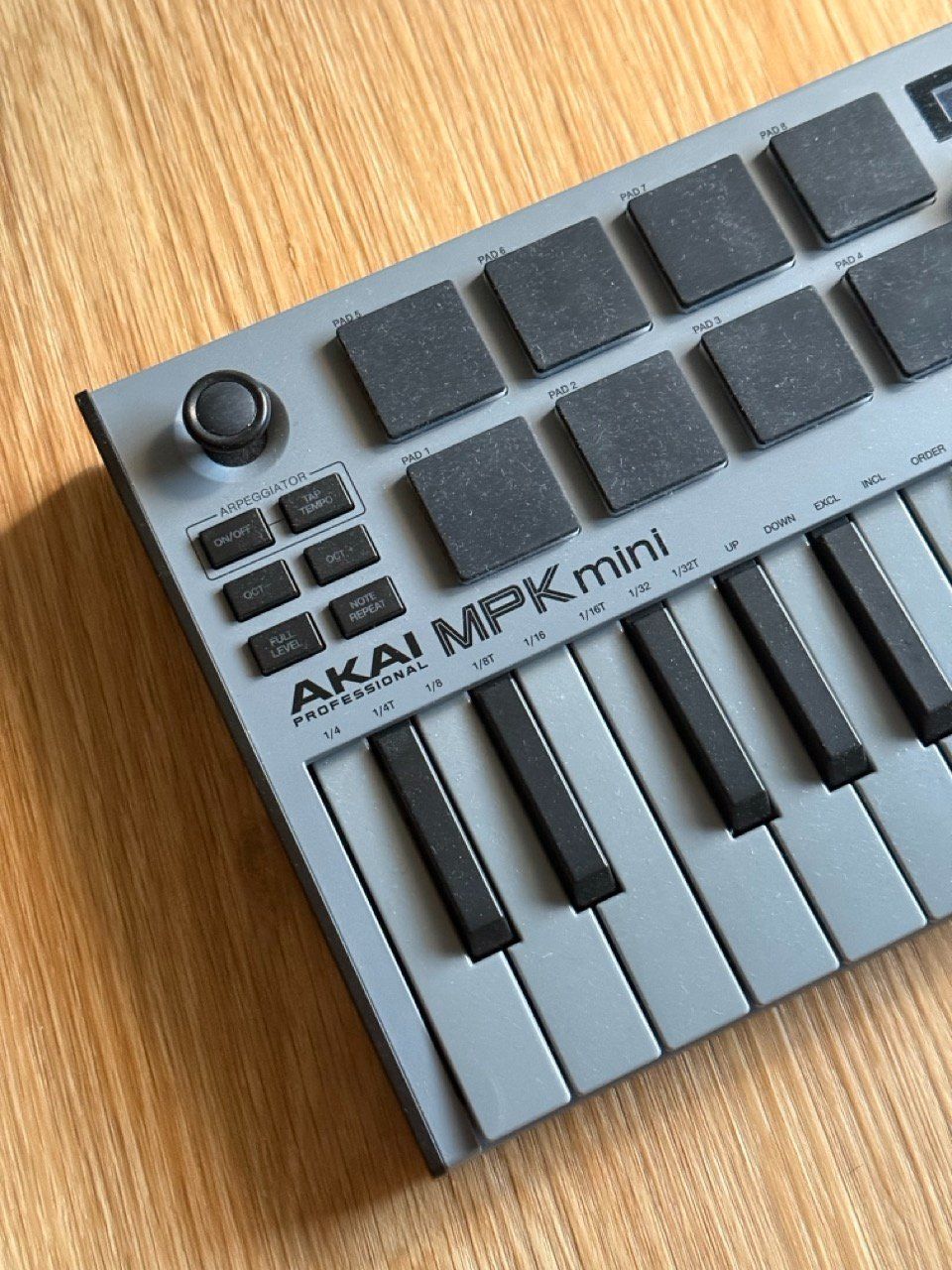 Sistema di controllo: AKAI MPK Mini, MIDI-Controller – Usato da Zürich venduto da yptrn 1