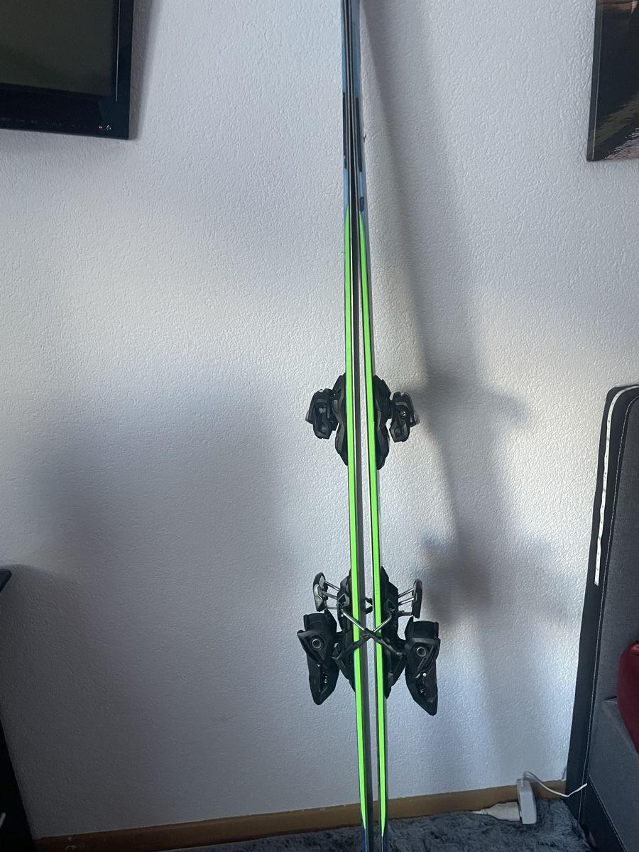 Völkl Sci: Ski Freestyle Völkl 186cm ohne Bindung ! – Nuovo (secondo la descrizione) da Glis venduto da Danilo-88 2