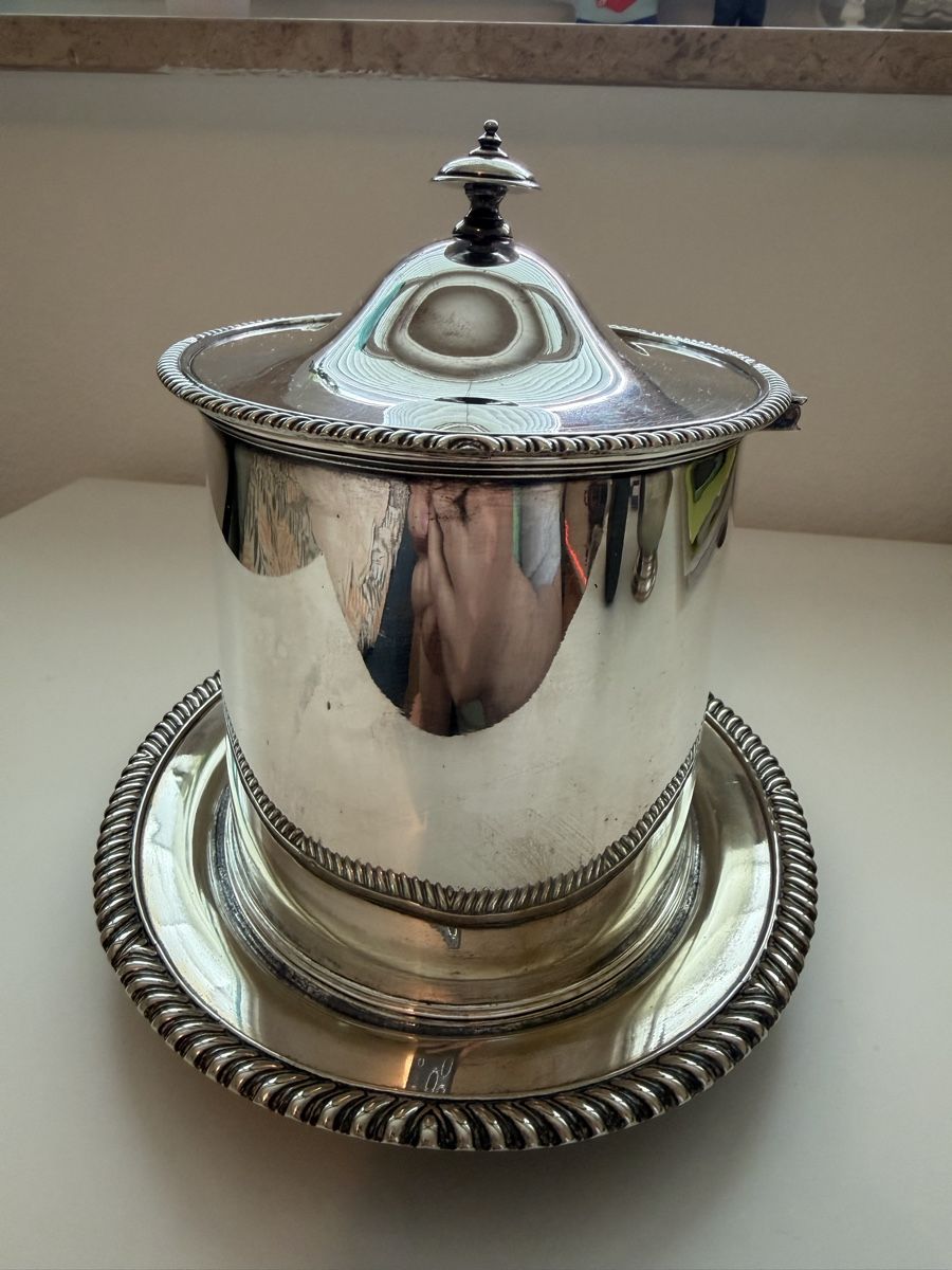 Set di piatti: Versilberte Keksdose aus den 1900er-Jahren. – Usato da Niederbipp venduto da yar_tf6f 3