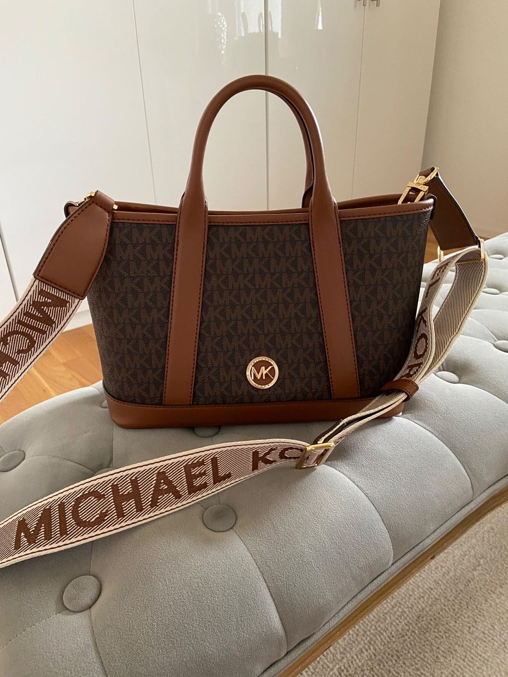 Michael Kors Borse da donna: Tasche von Michael Kors neu – Nuovo (secondo la descrizione) da Weiach venduto da Pegasus