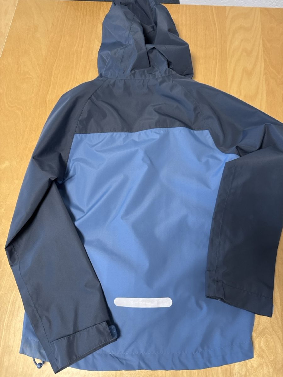 46 Nord Giacche: Regenjacke 140 – Usato da Schmerikon venduto da BiancaM03 3