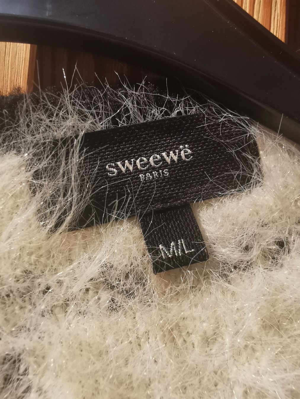 Giacche: SweeWë Paris Strickjacke, Gr. M/L, Kuschelig – Usato da Kaltbrunn venduto da PoleDanceFeldbachZH 2