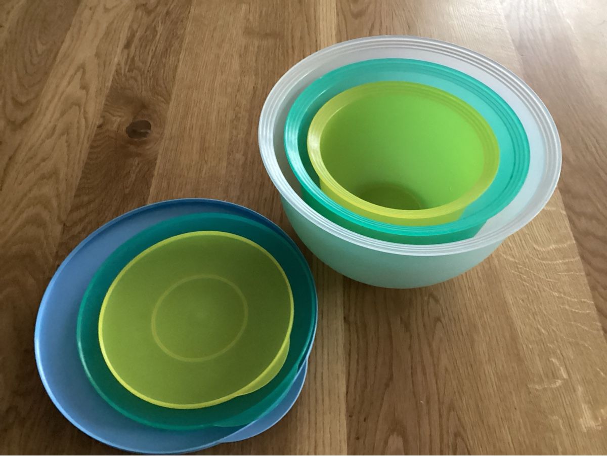 Schalen: Tupperware Schüssel Set – Gebraucht aus Schüpfheim von W010