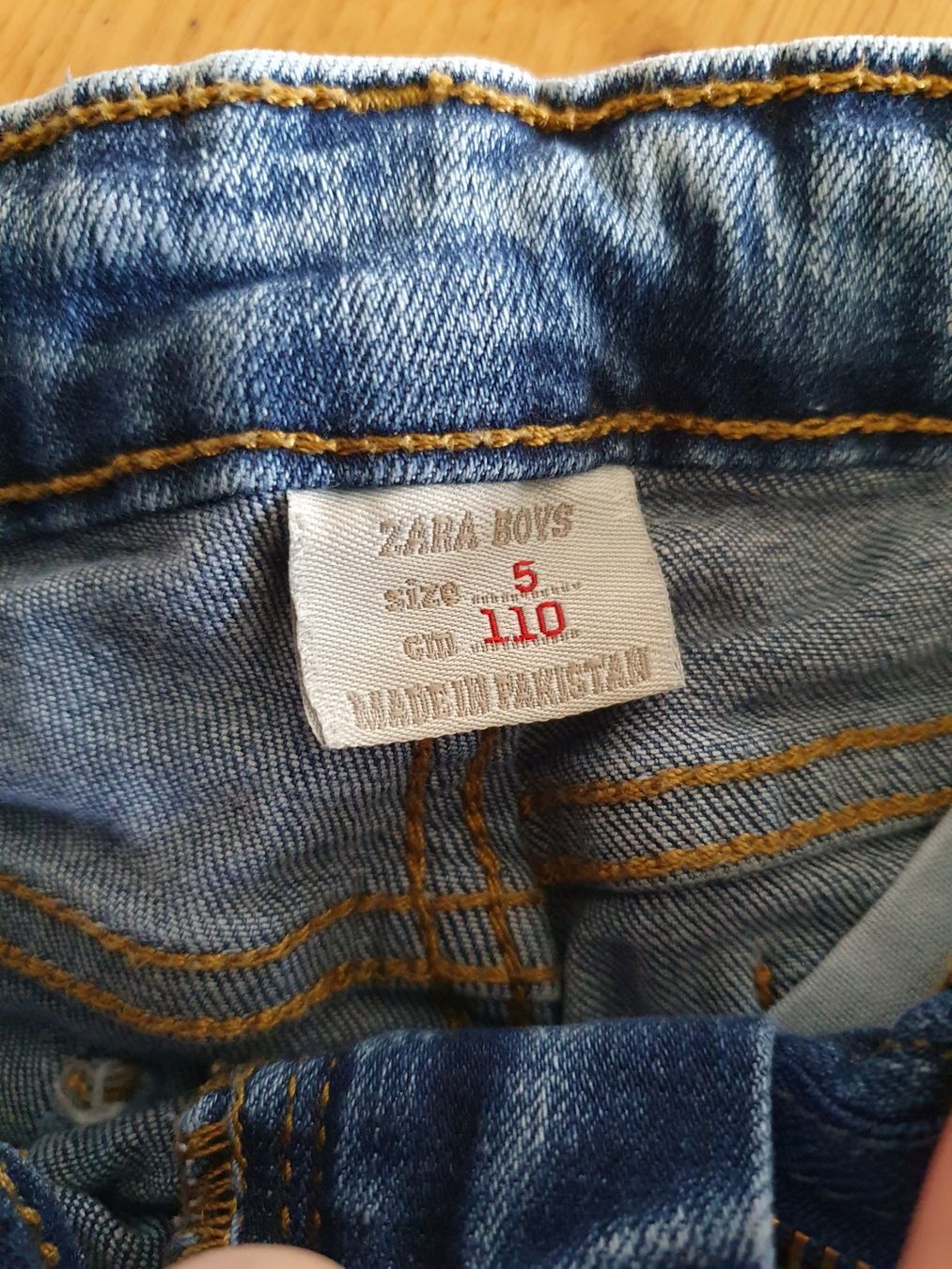 Zara : Hose Grösse 98 – Usato da Rickenbach SO venduto da S.u.n.s.h.i.n.e.83 1
