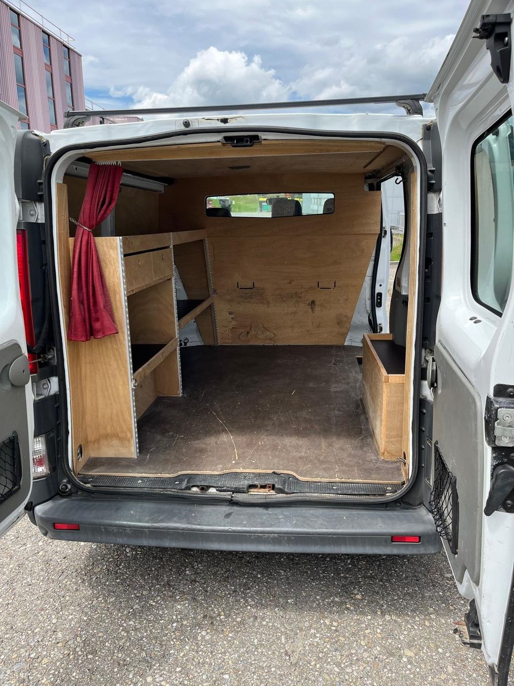 Opel Veicoli commerciali: Opel Vivaro 2.0 TDHF 27/30 – Usato da Laupen ZH venduto da Holzwurm_94 4