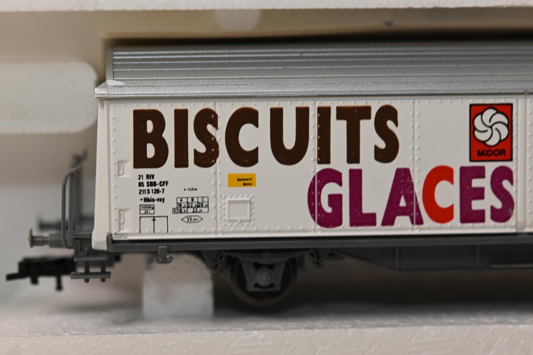 Roco Modelleisenbahnen: Hbis SBB Midor Biscuits Roco HO/DC mit OVP – Gebraucht aus Laupen ZH von Zmoewe 1