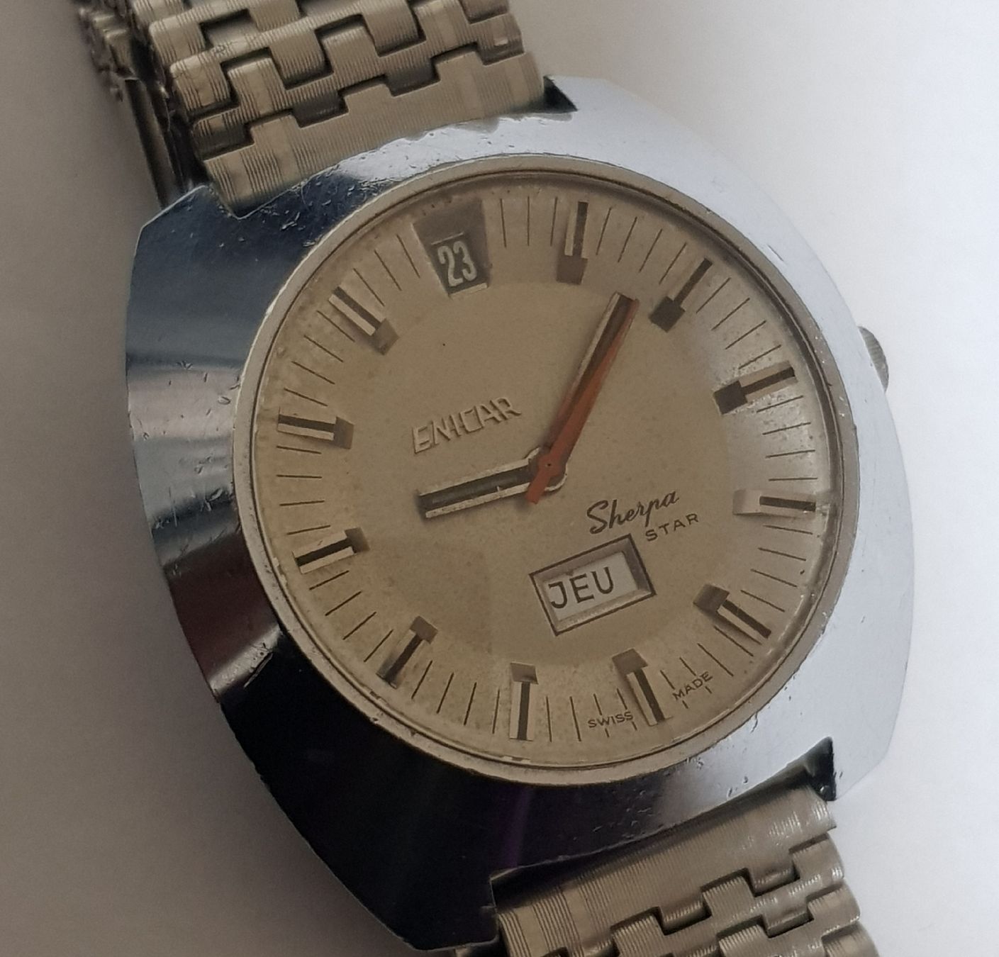 Enicar Orologi: Enicar Sherpa Star – Difettoso da Genève venduto da BKYB
