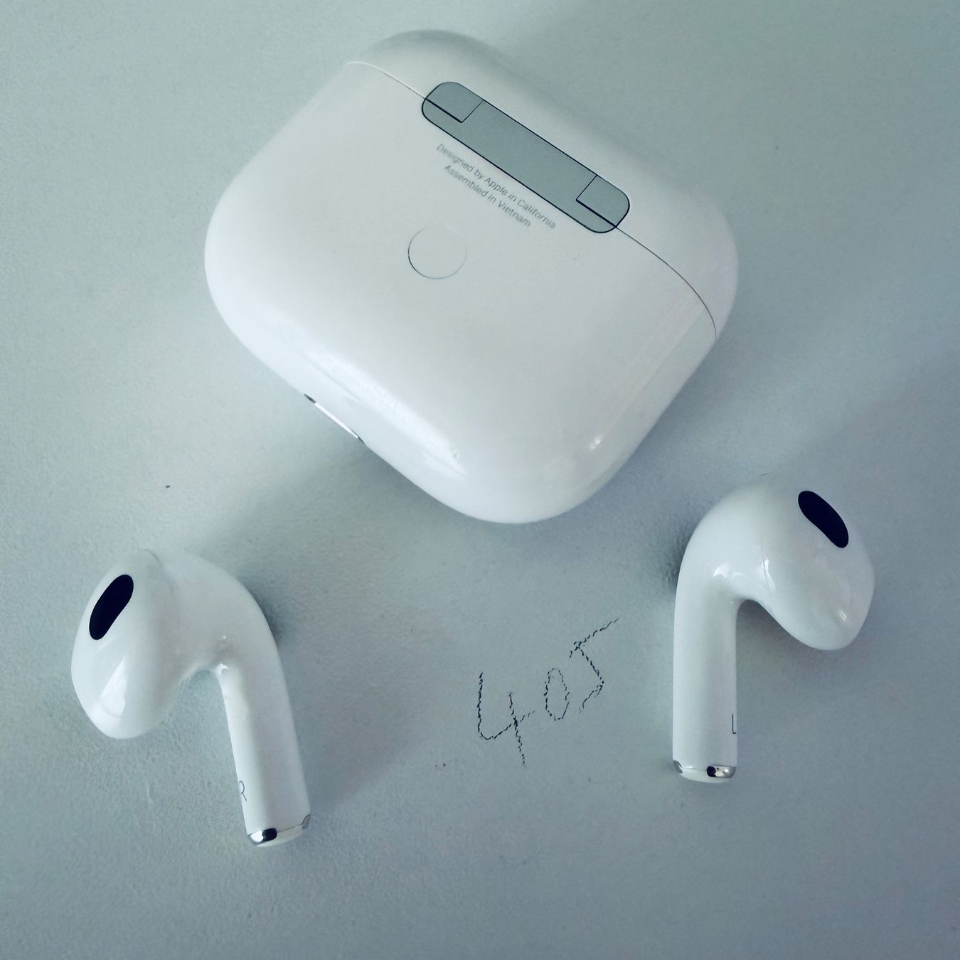 Apple Cuffie: Original Apple AirPods 3 Gen. Kopfhörer mit Wireless Case – Usato da Basel venduto da MY.AIRPODS.SHOP 7