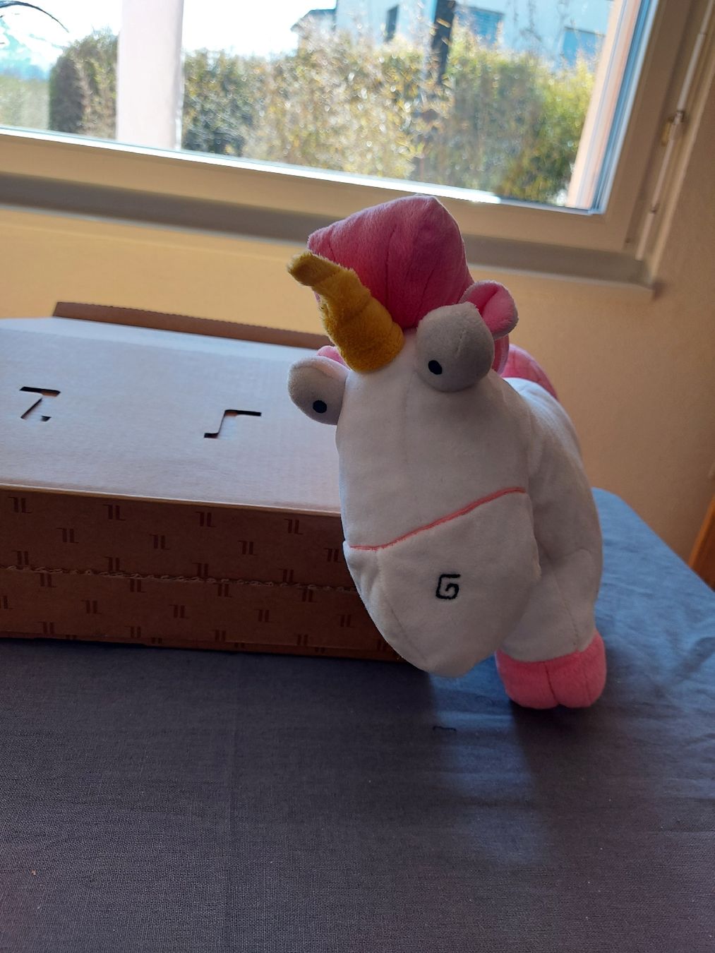 Giocattoli: Licorne en peluche 30 cm – Usato da VUADENS venduto da momy 2
