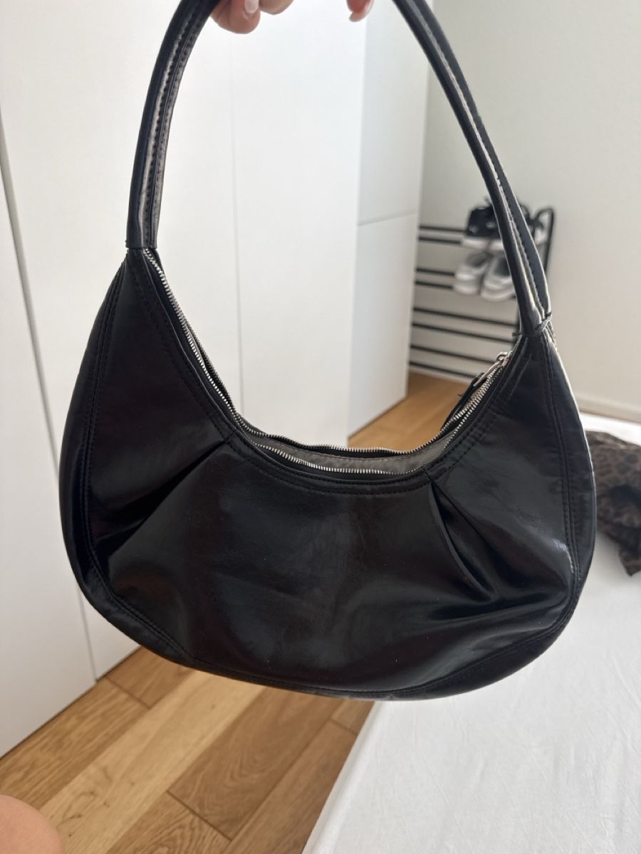Borse da donna: Zara handbag – Usato da Nebikon venduto da Preloved_bykelly