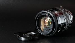 Nikon Nikkor 35-105mm