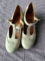 Brako Pumps cremeweiss 39