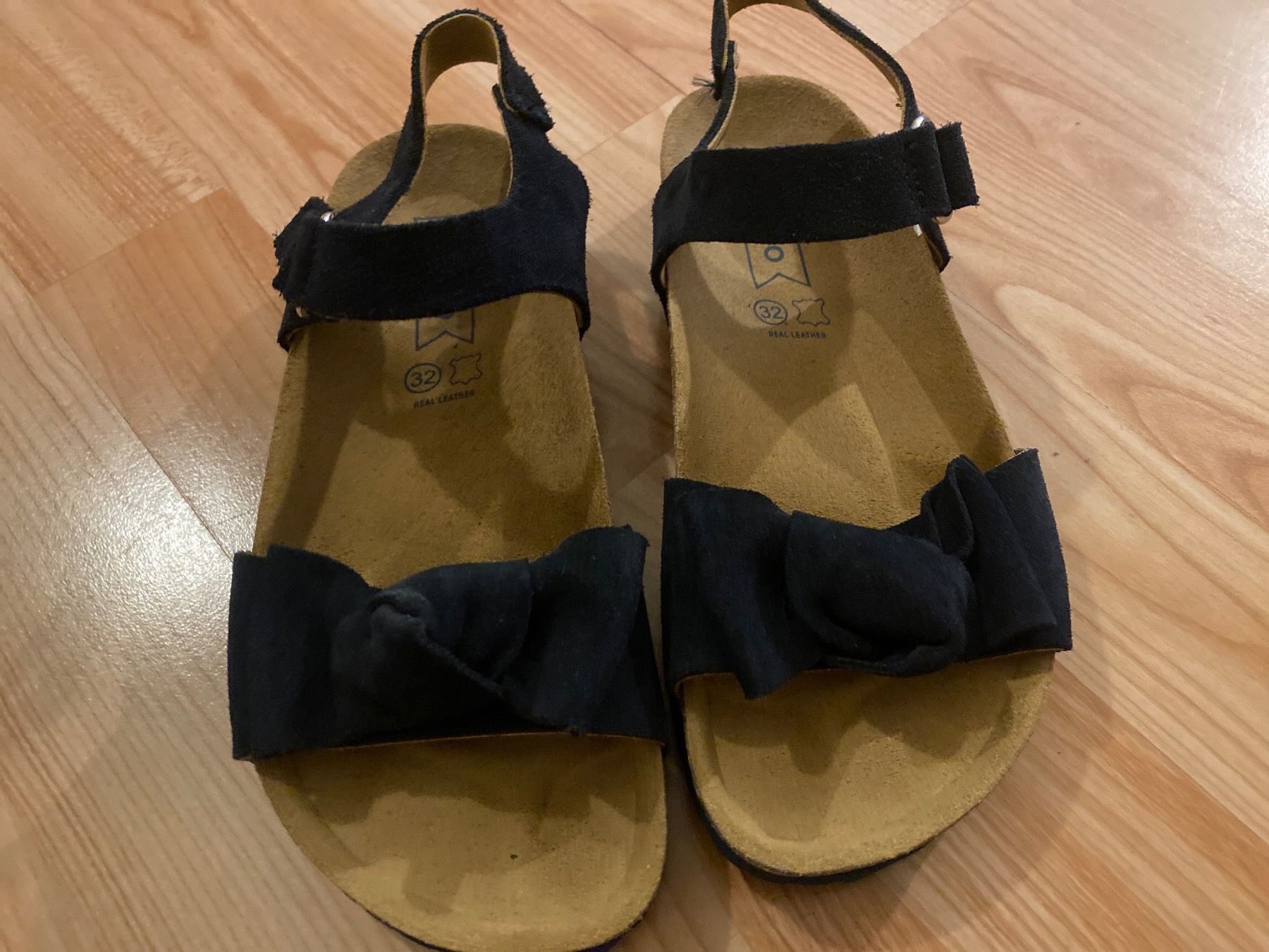 Scarpe per ragazze: Sandalen Friboo Gr. 32 – Usato da Füllinsdorf venduto da silberstern110 2