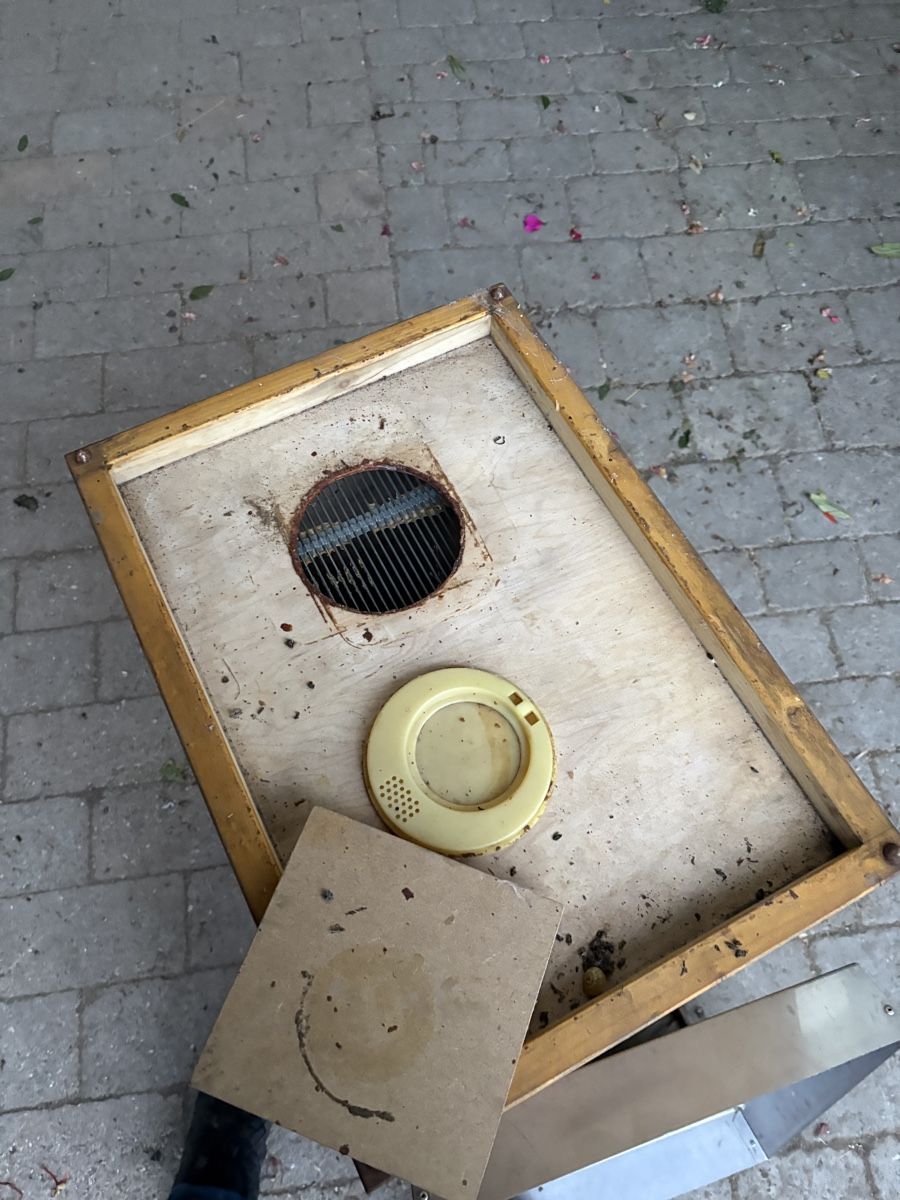 Alveari: Bienen Magazinbeute, CH-Mass – Usato da Zweisimmen venduto da FloBuc 2