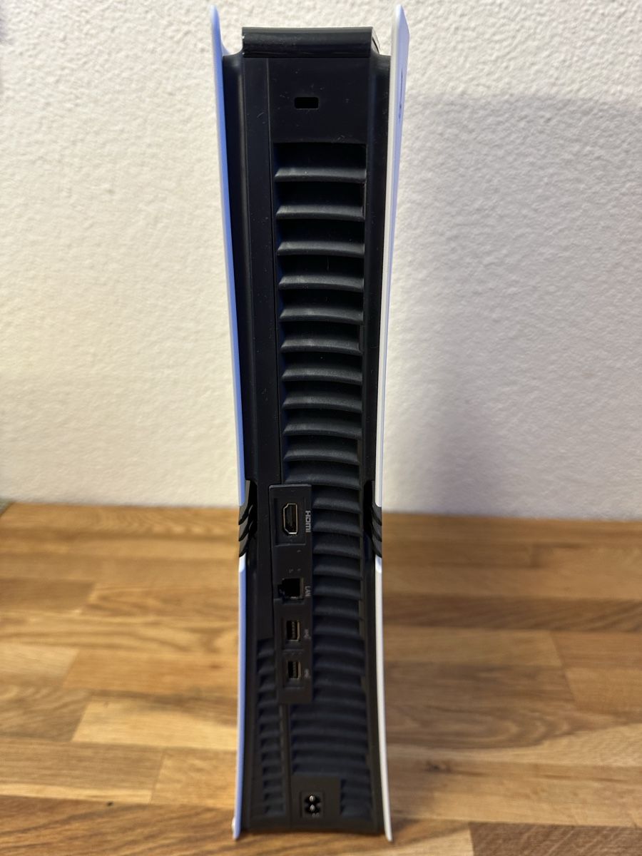 Sony Consoles: PS5 PRO 2TB – D'occasion à Oberglatt ZH par Jahudka 3