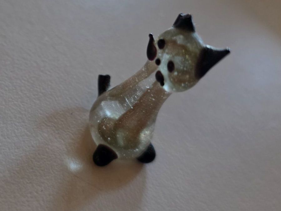 Statuette: 2 farbige Glas Katzen 3,4 cm Katze Tier Figur – Usato da Walterswil BE venduto da Lonitti 3