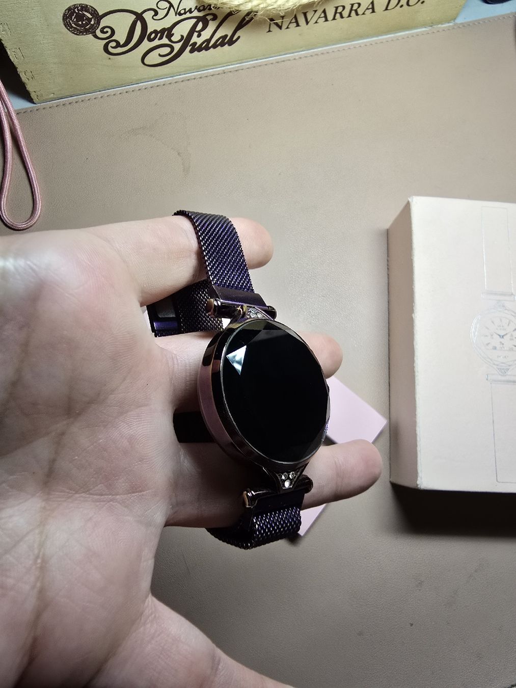 Smart Smartwatch: Elegante Smartwatch mit Metalarmband – Gebraucht aus Nidau von Biohoney 3