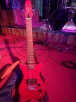 Reisegitarre von Quest aus den 80er inkl. Tasche