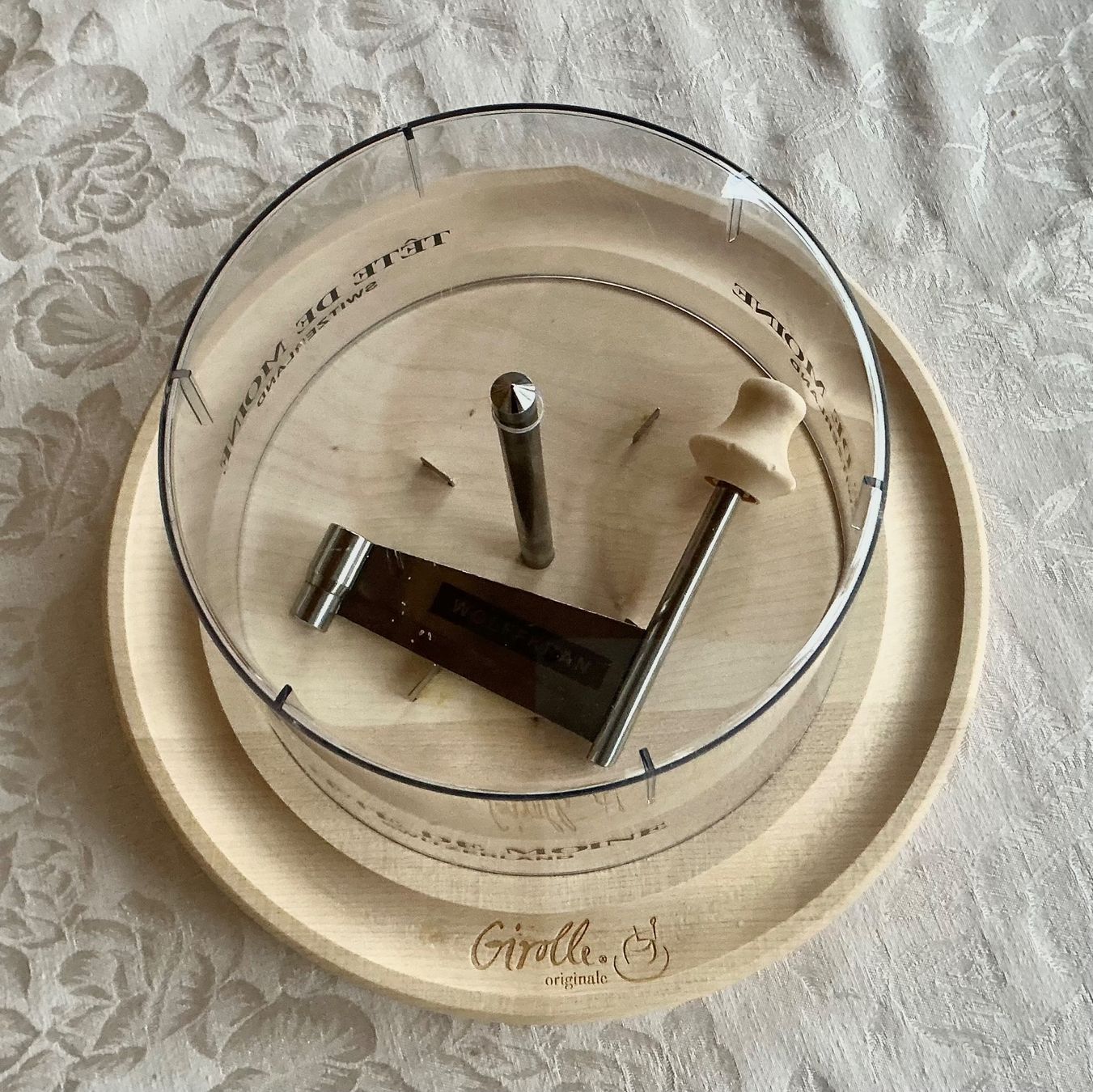 Appareils de cuisine: ORIGINAL TETE DE MOINE GIROLLE – D'occasion à Zell LU par Silvermemory 4
