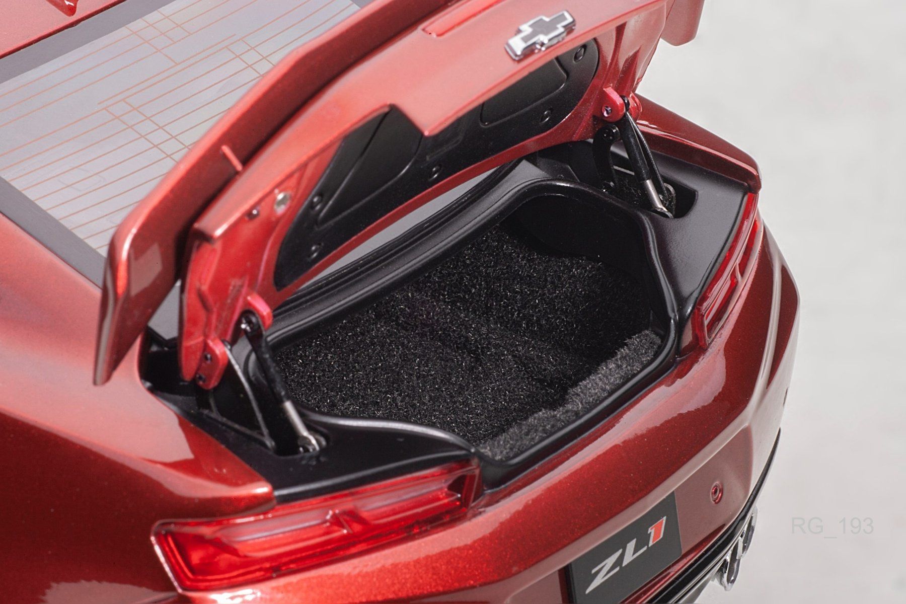 Autoart Modellini d'auto: Chevrolet Camaro ZL1 1:18 – Nuovo e nell'imballaggio originale da Ulisbach venduto da mironebraska 8