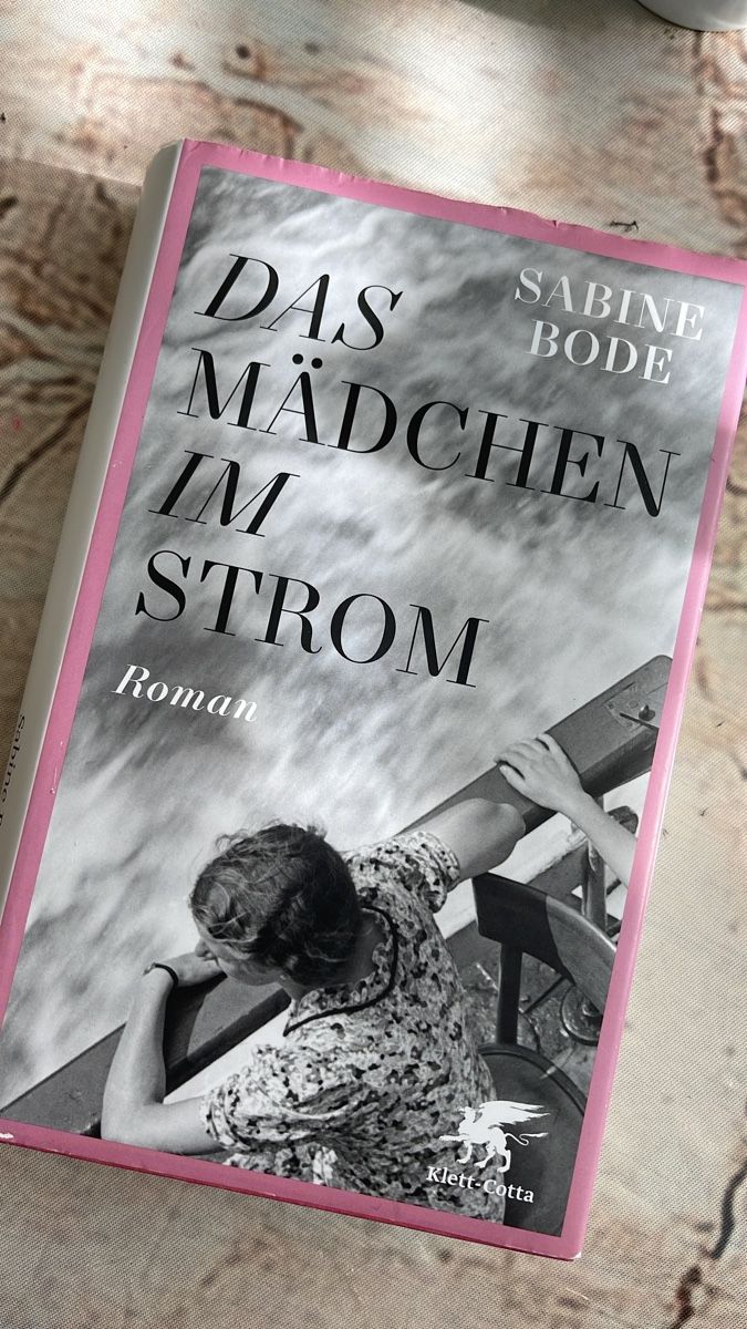Libri: Roman: Das Mädchen im Strom von Sabine Bode – Usato da Zürich venduto da Belisimo
