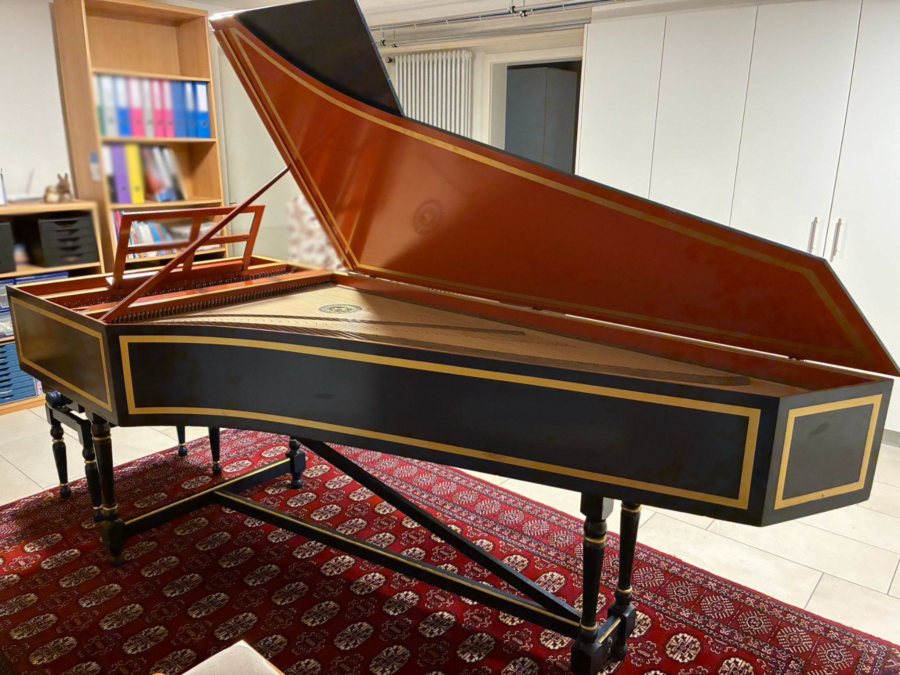 Strumenti musicali: Cembalo Neupert Blanchet – Usato da Gontenschwil venduto da ram_6dt8
