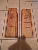 2 anciennes caisses à vin la couleur du vin Fribourg