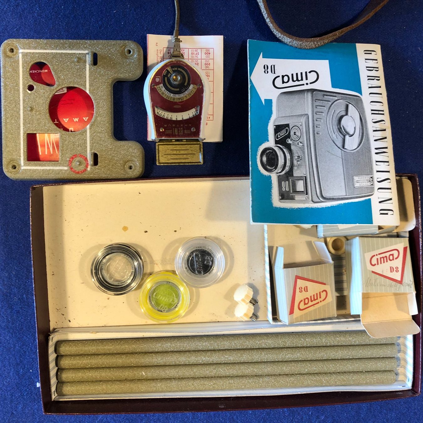 Videocamere: caméra Cima 8 et super 8 opérationel avec accessoires – Usato da Poliez-Le-Grand venduto da Japi0 7