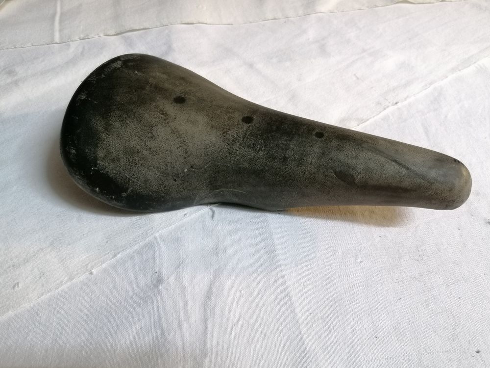 Selle De Vélo CINELLI UNICATOR - Cuir Daim Beige - Vintage Années 1970 - Occasion