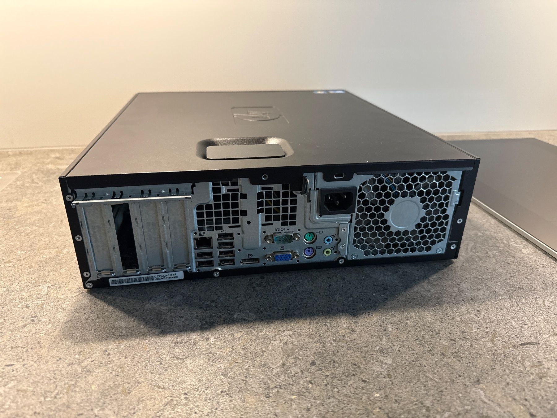 Hewlett Packard PCs: HP Compaq 8100 Elite SFF – Gebraucht aus Cham von Minders1 1