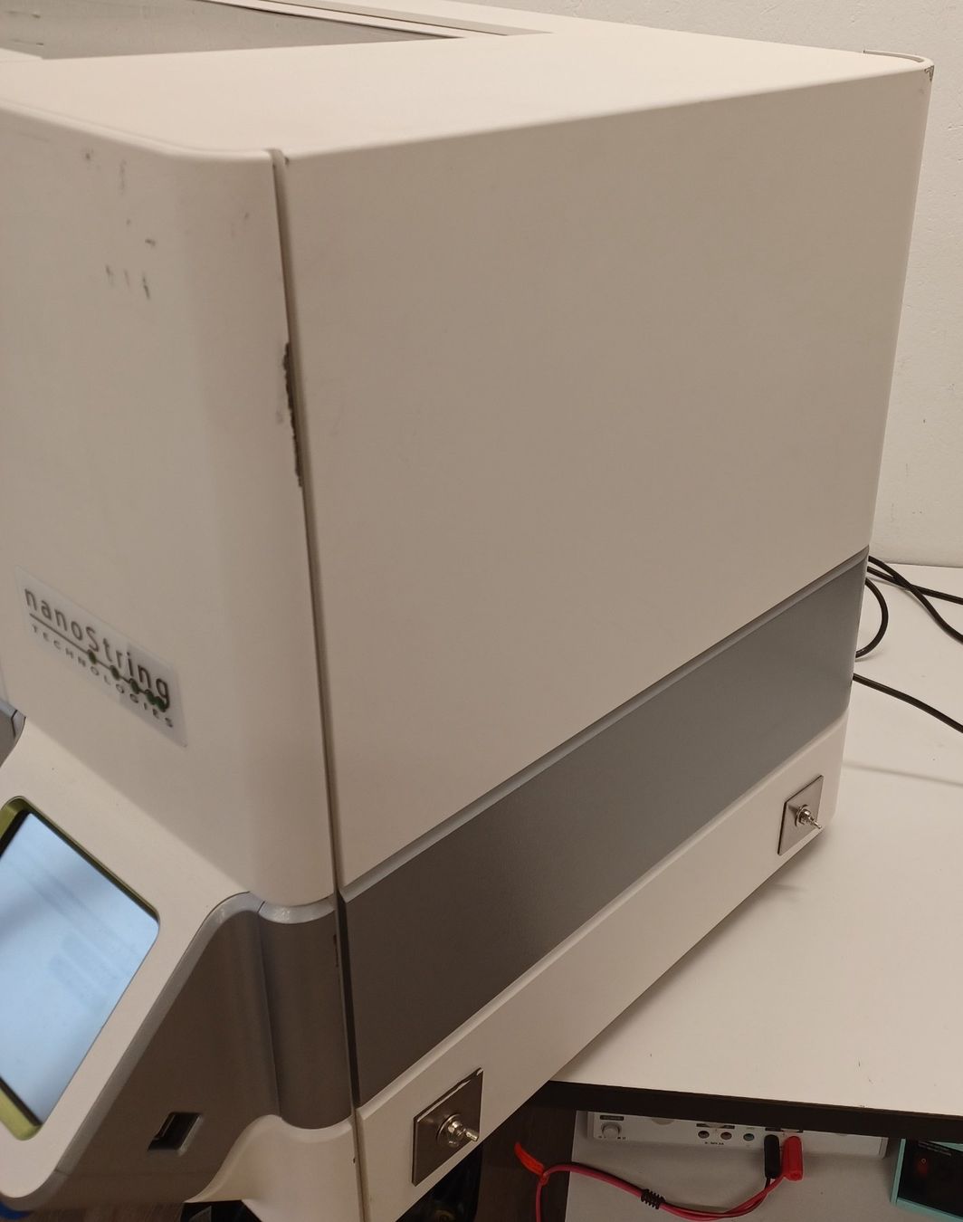 Laborzubehör: nanoString nCounter Prep Station 5s Liquid Handling Robot – Defekt aus Niederdorf von LeptonAG_Labor 5