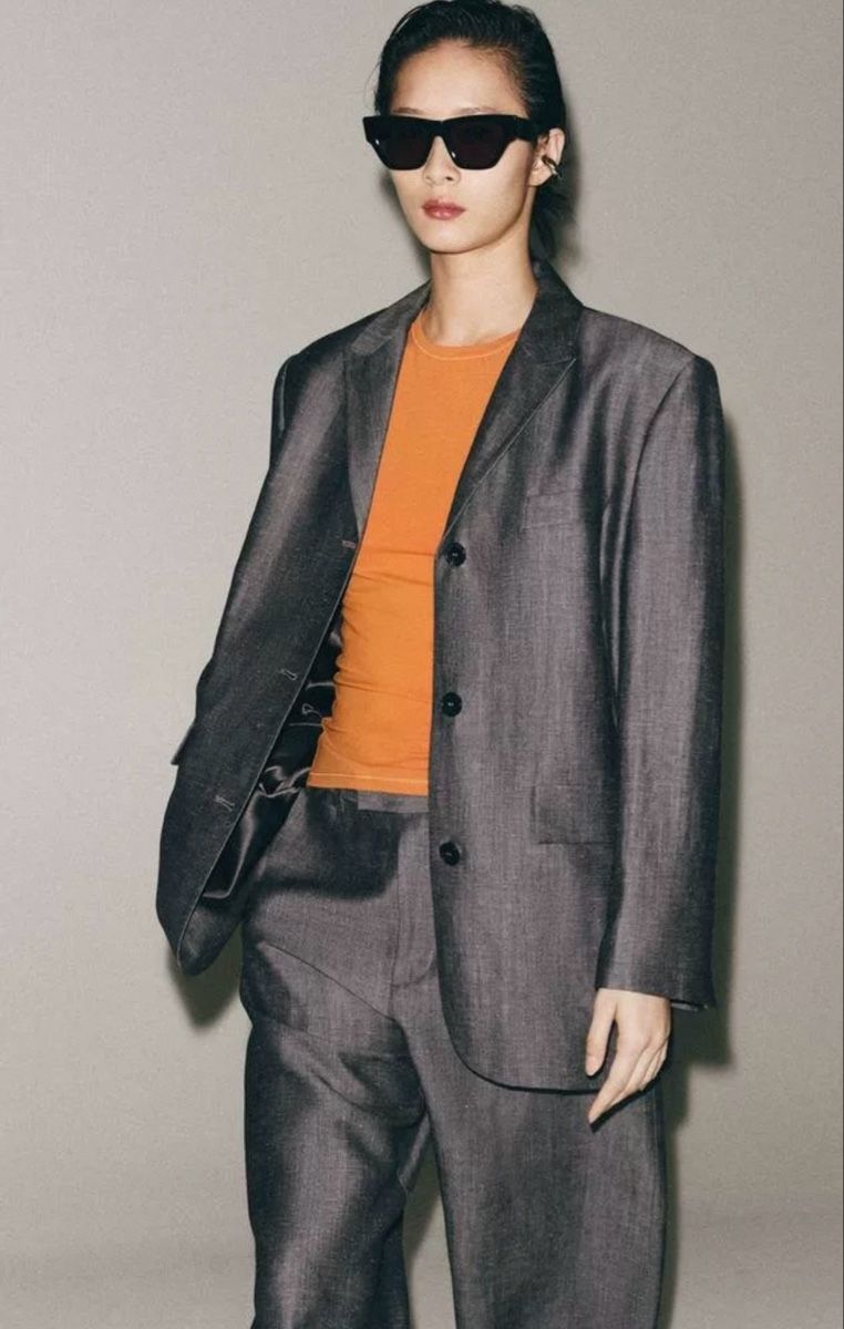 Vestes: Blazer grau mit Linen – Neuf avec emballage d'origine à Veyras par ValClasse 3