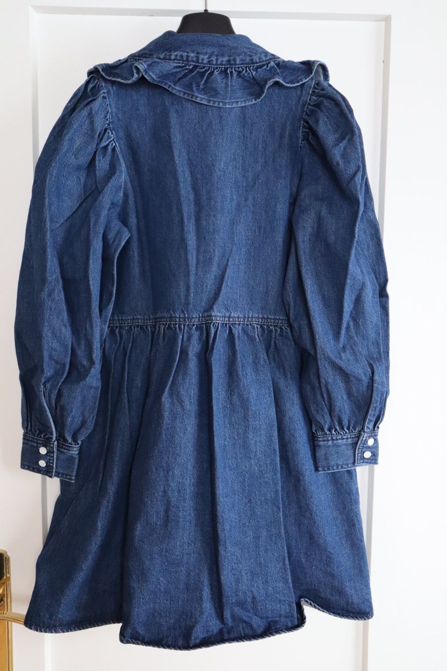 Levi's Kleider: Jeans Kleid, Levis, NEU mit Etikett – Neu und originalverpackt aus Wattwil von diamant1 7