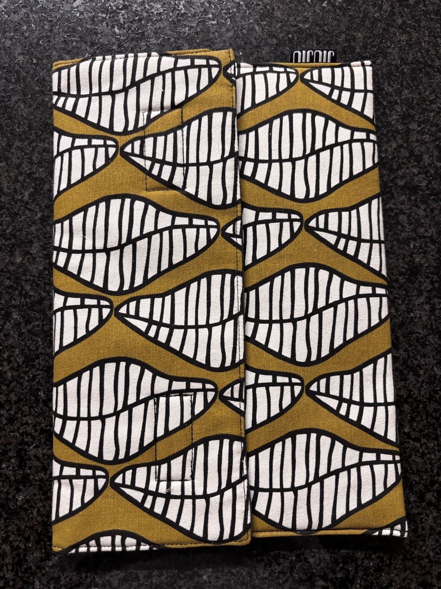 Borse: Pochette en tissu IPad – Usato da Muri b. Bern venduto da Saldayann